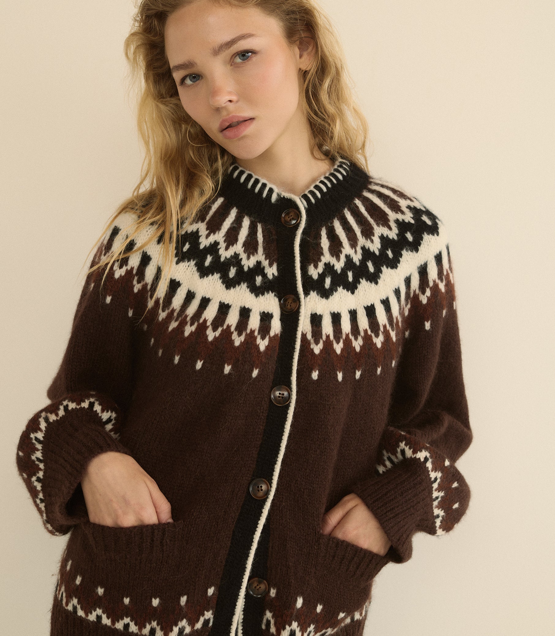 HUE CARDIGAN -- BRUN ABERDEEN FAIR ISLE