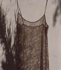 AMEDINE SLIP -- UMBER