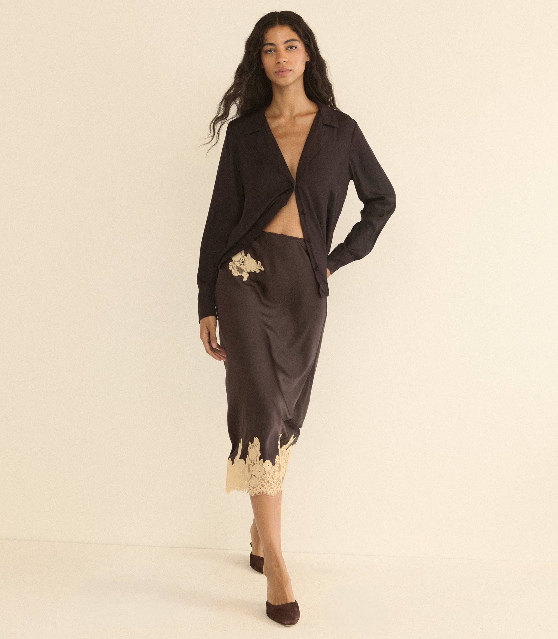 ELOWEN SKIRT -- EQUESTRIAN BROWN WITH CREAM LACE