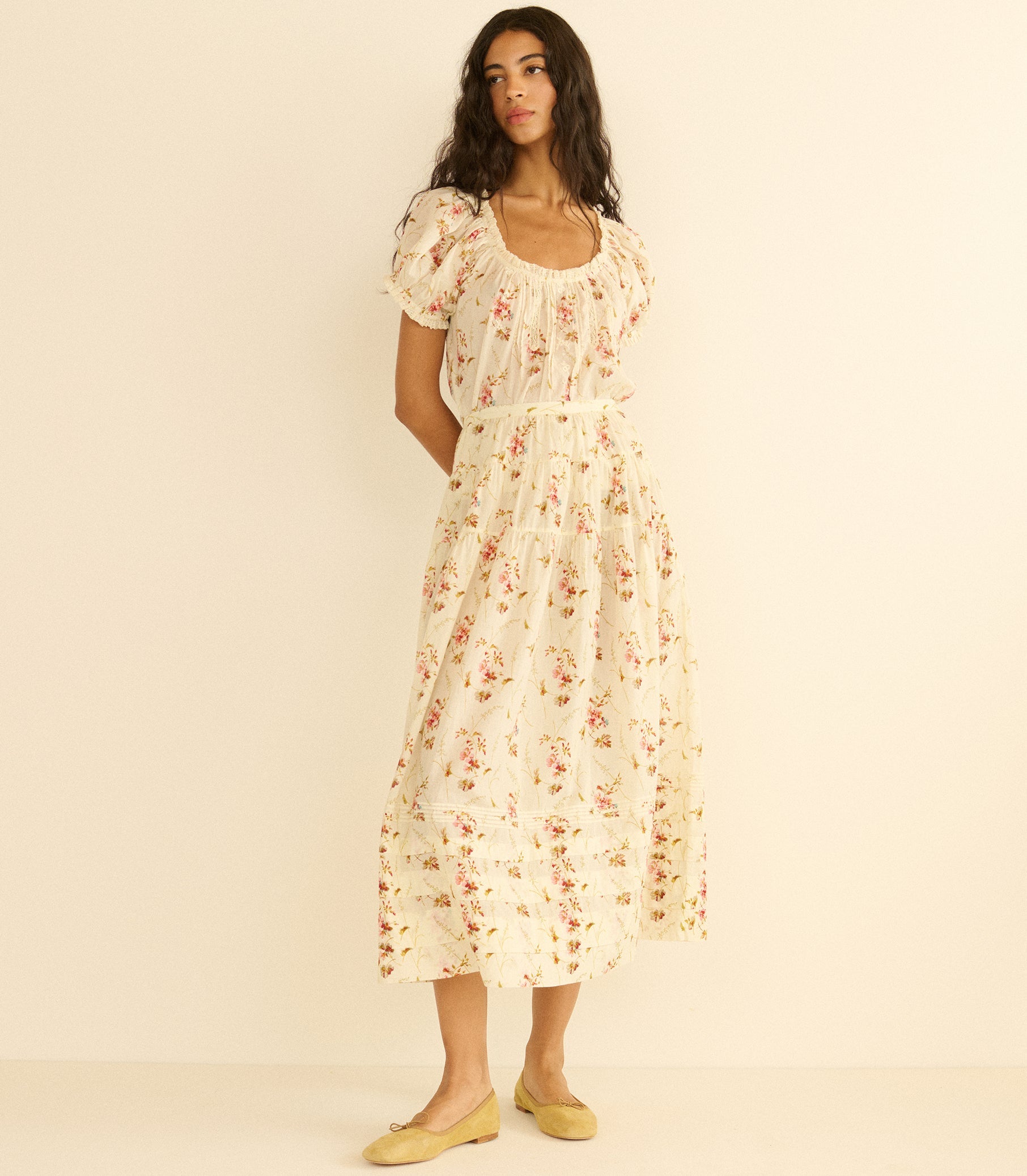 FREDERICA TOP -- BLANC PRAIRIE ROSE
