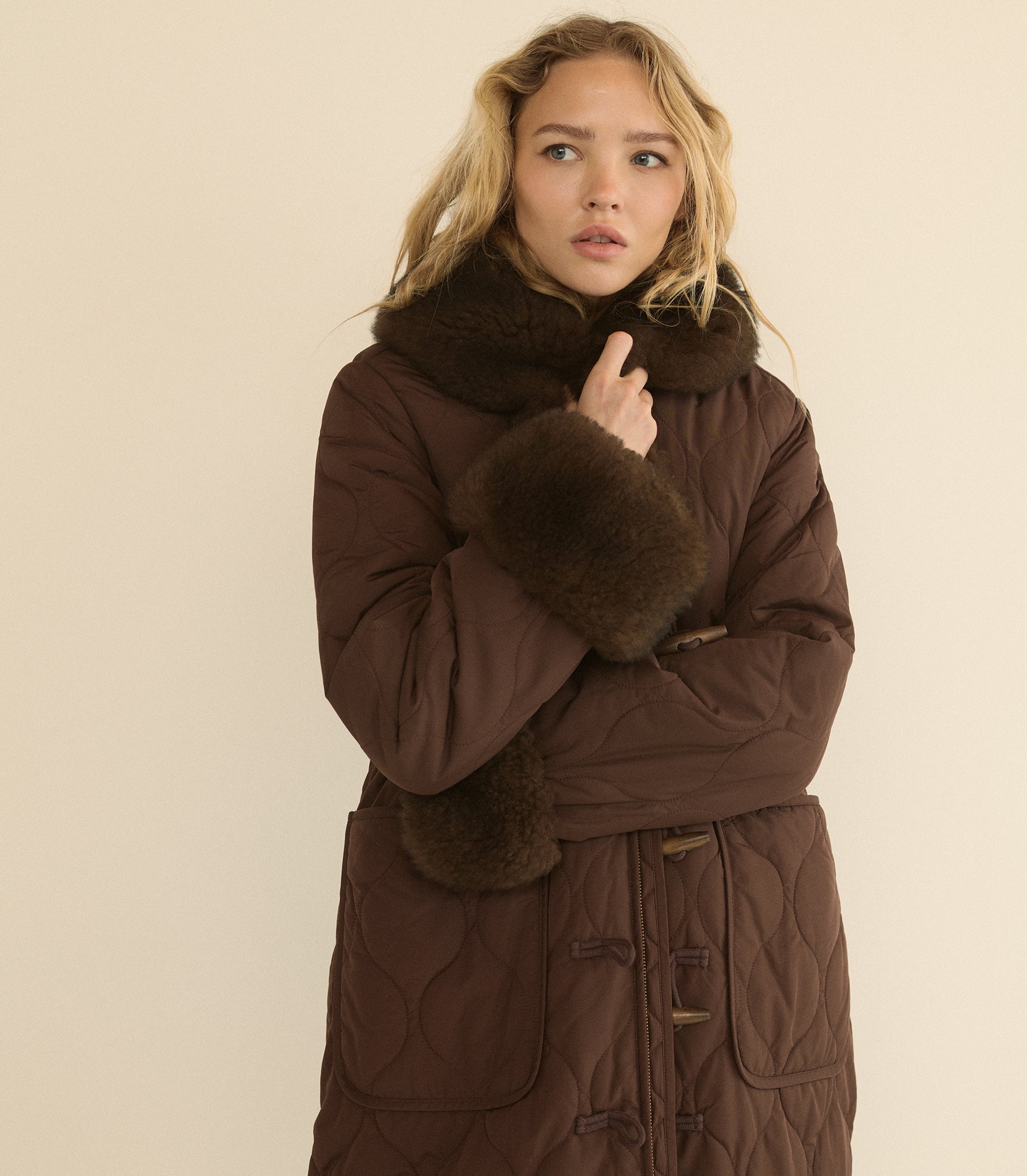 HEMLOCK COAT -- CHOCOLATE BROWN