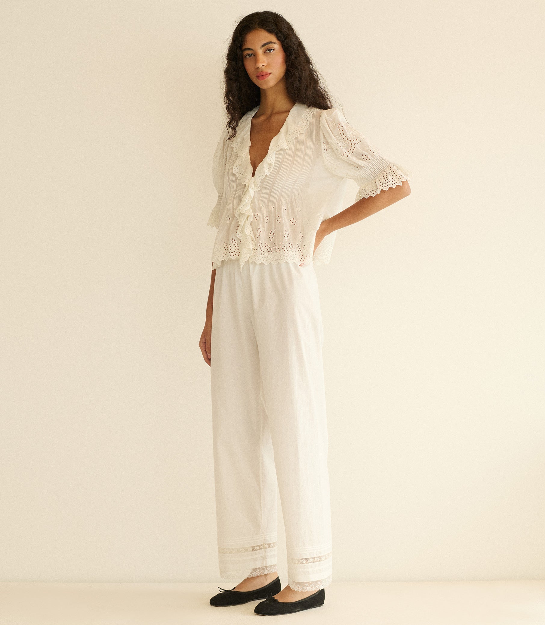 HENRI TOP -- SALT EYELET