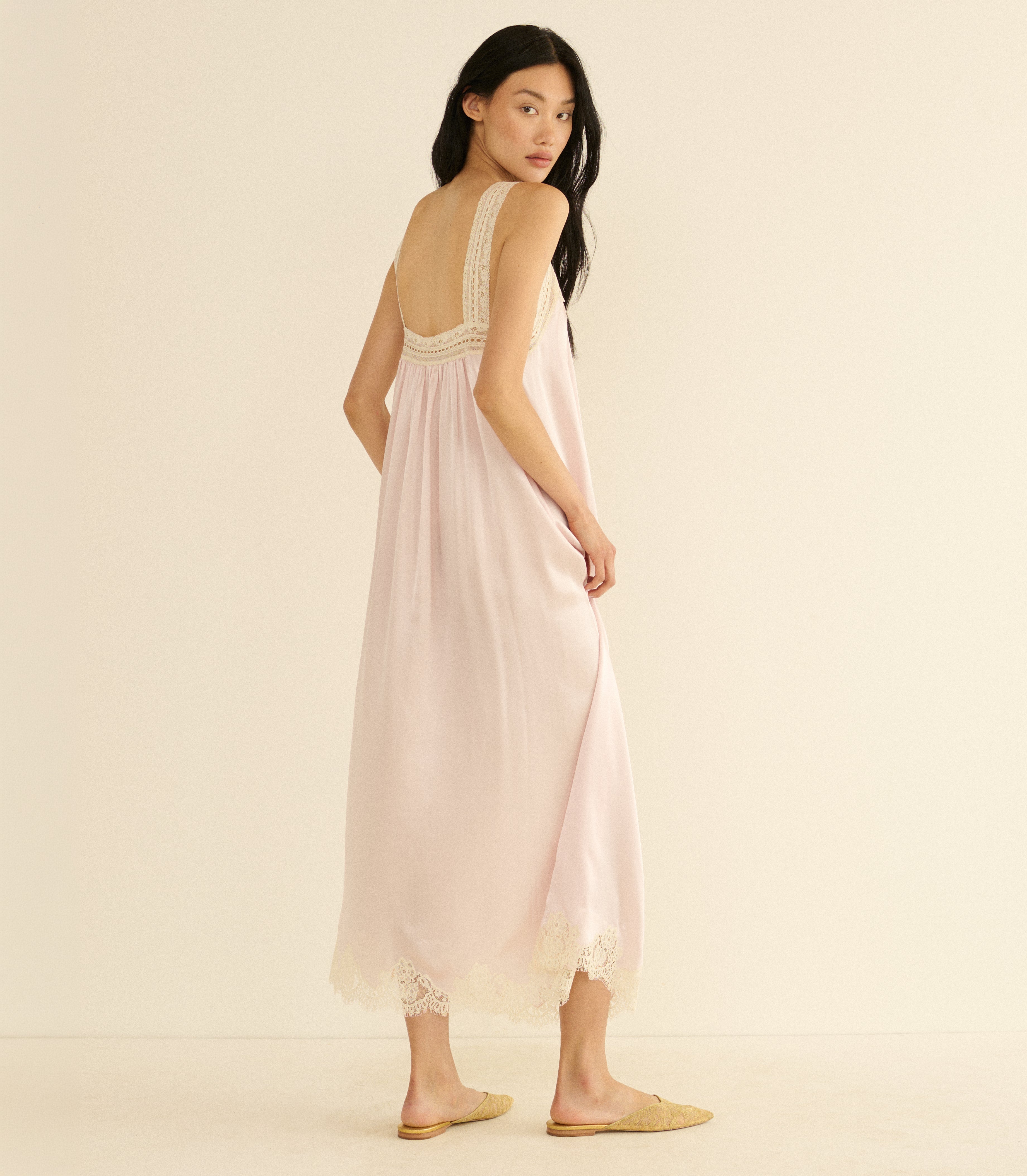 LUCIANE DRESS -- POWDER ROSE