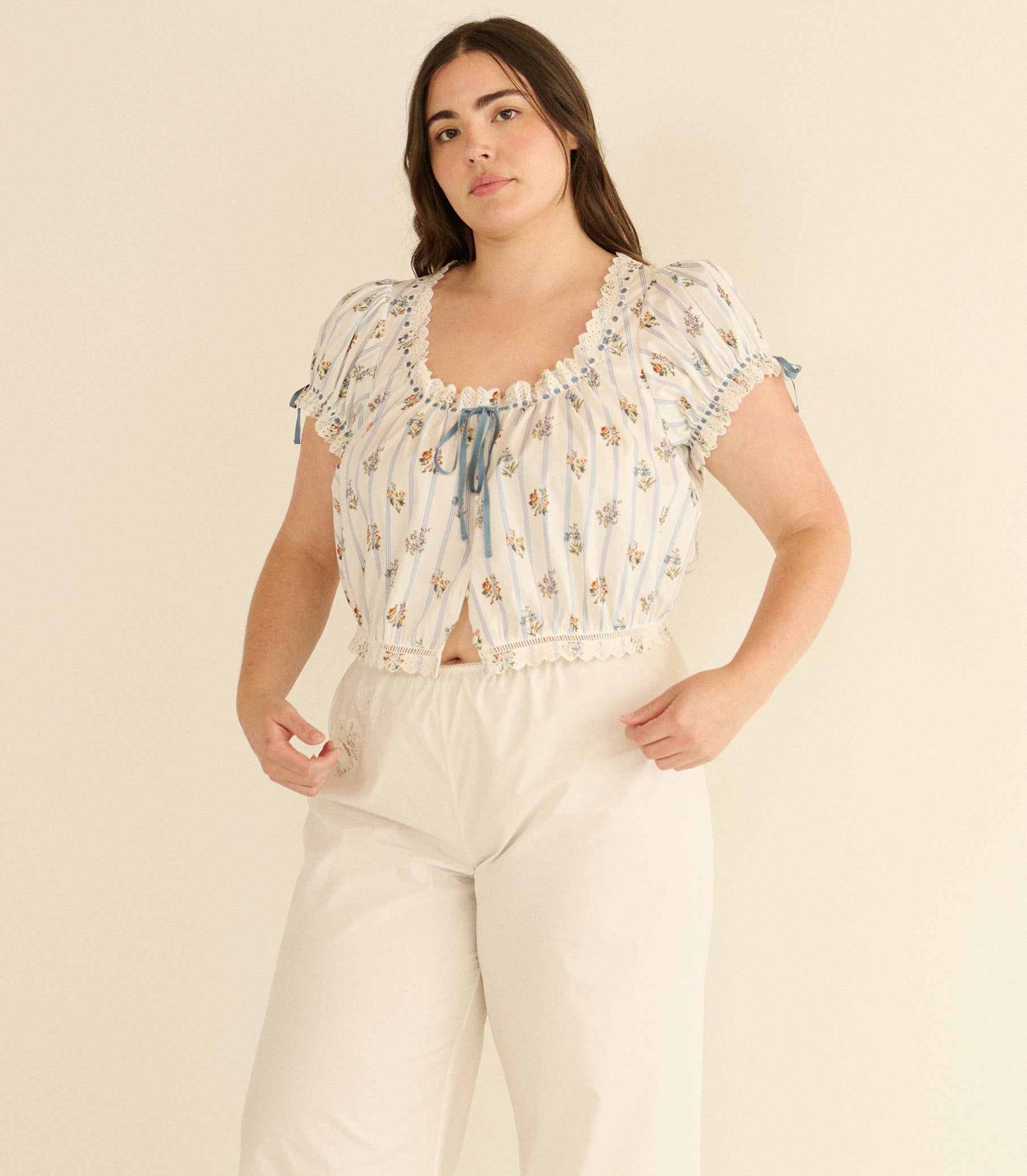 NERA TOP -- FLEURS DE BORDEAUX